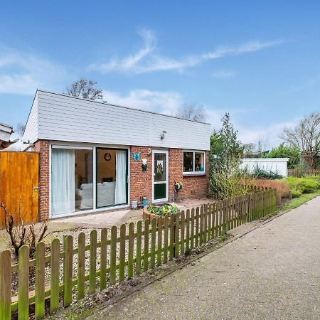 Endearing Holiday Home In Noordwijkerhout With Garden Bbq Eksteriør bilde