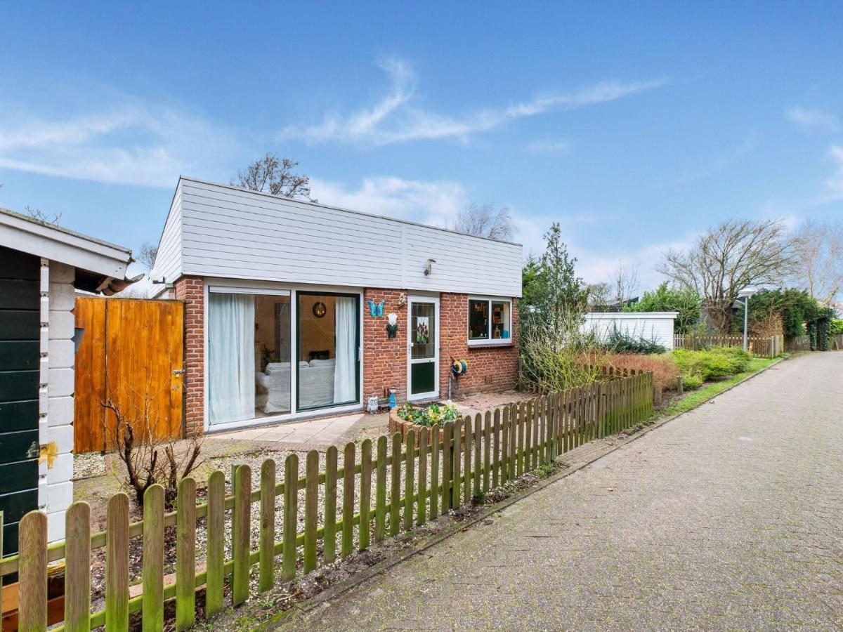 Endearing Holiday Home In Noordwijkerhout With Garden Bbq Eksteriør bilde