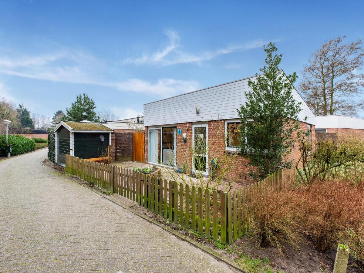 Endearing Holiday Home In Noordwijkerhout With Garden Bbq Eksteriør bilde