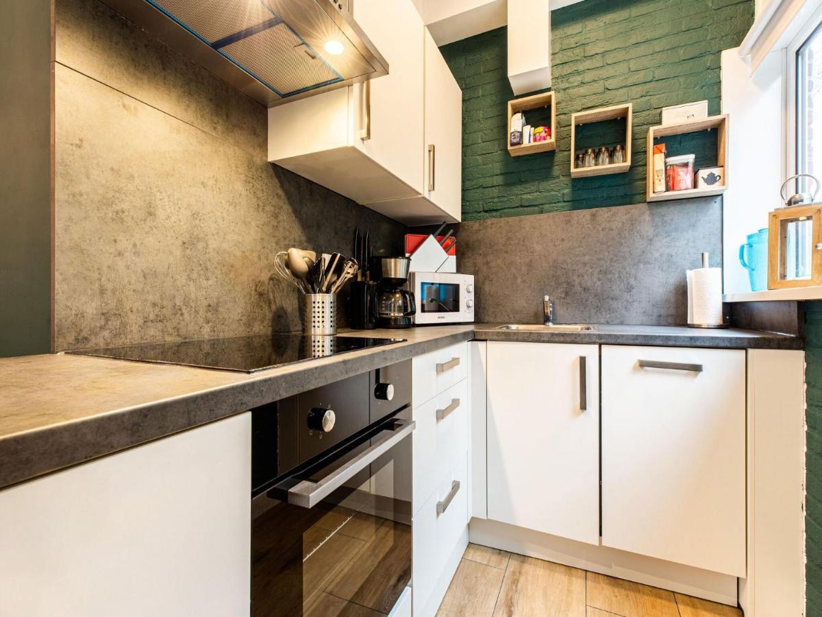 Endearing Holiday Home In Noordwijkerhout With Garden Bbq Eksteriør bilde